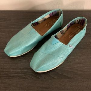 TOMS flats